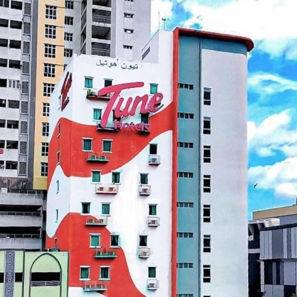 Tune Hotel - Kota Bharu City Centre מראה חיצוני תמונה