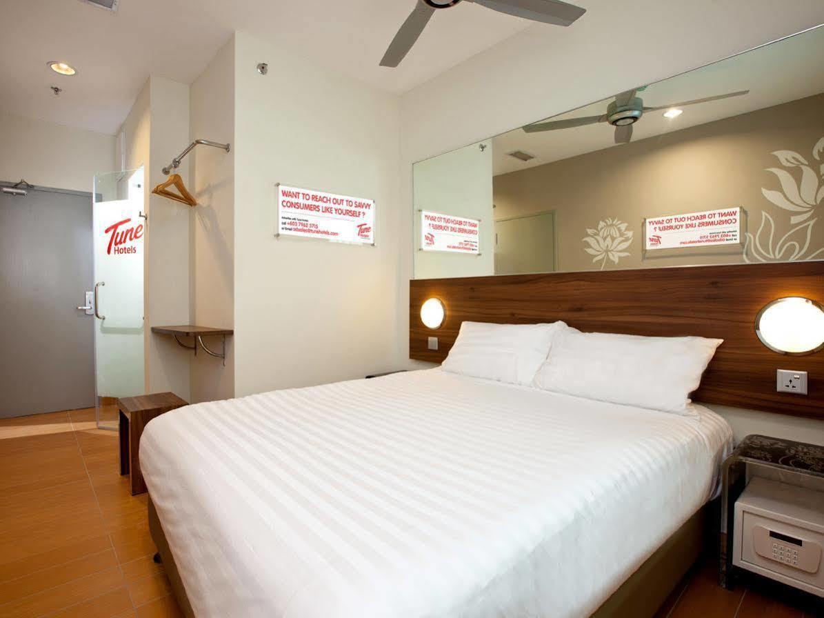 Tune Hotel - Kota Bharu City Centre מראה חיצוני תמונה
